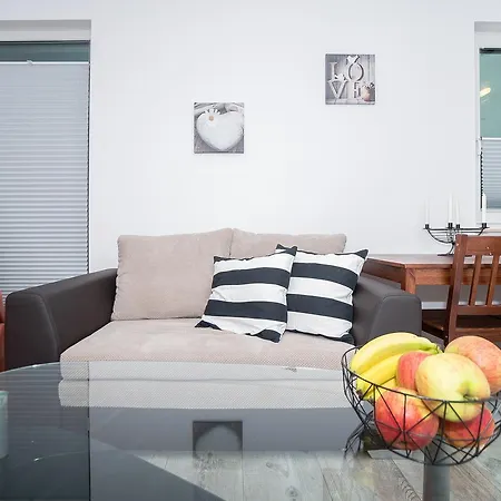 Apartament Kwartal Uniwersytecki 12 * グダニスク